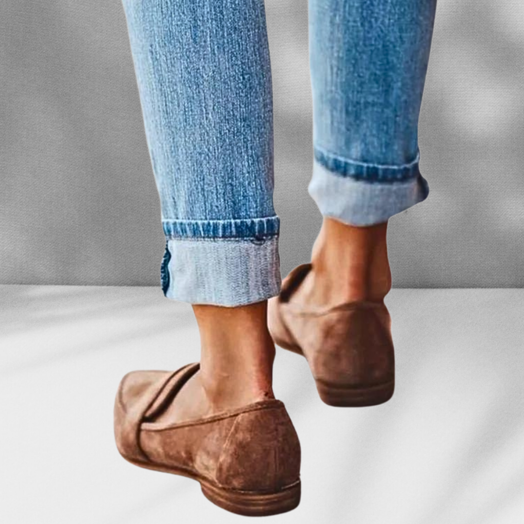 Melanie™ | Pointed Toe Suede Loafers