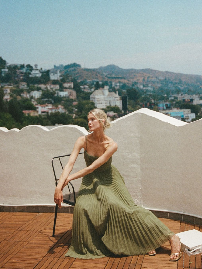 Gwen™ | Pleated Midi Dress