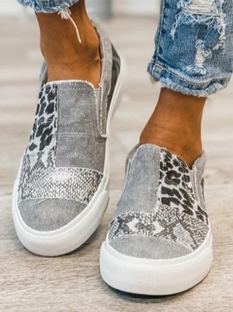 Bella™ | Trendy Slip-On Shoes